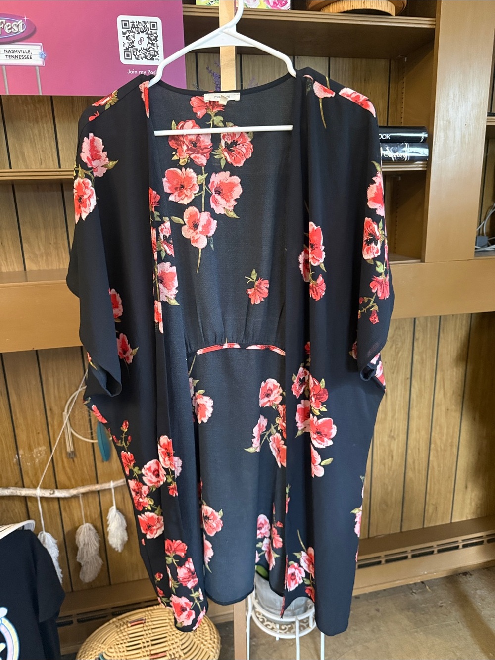 Maurices Black Floral Long-Sleeve Kimono Dress